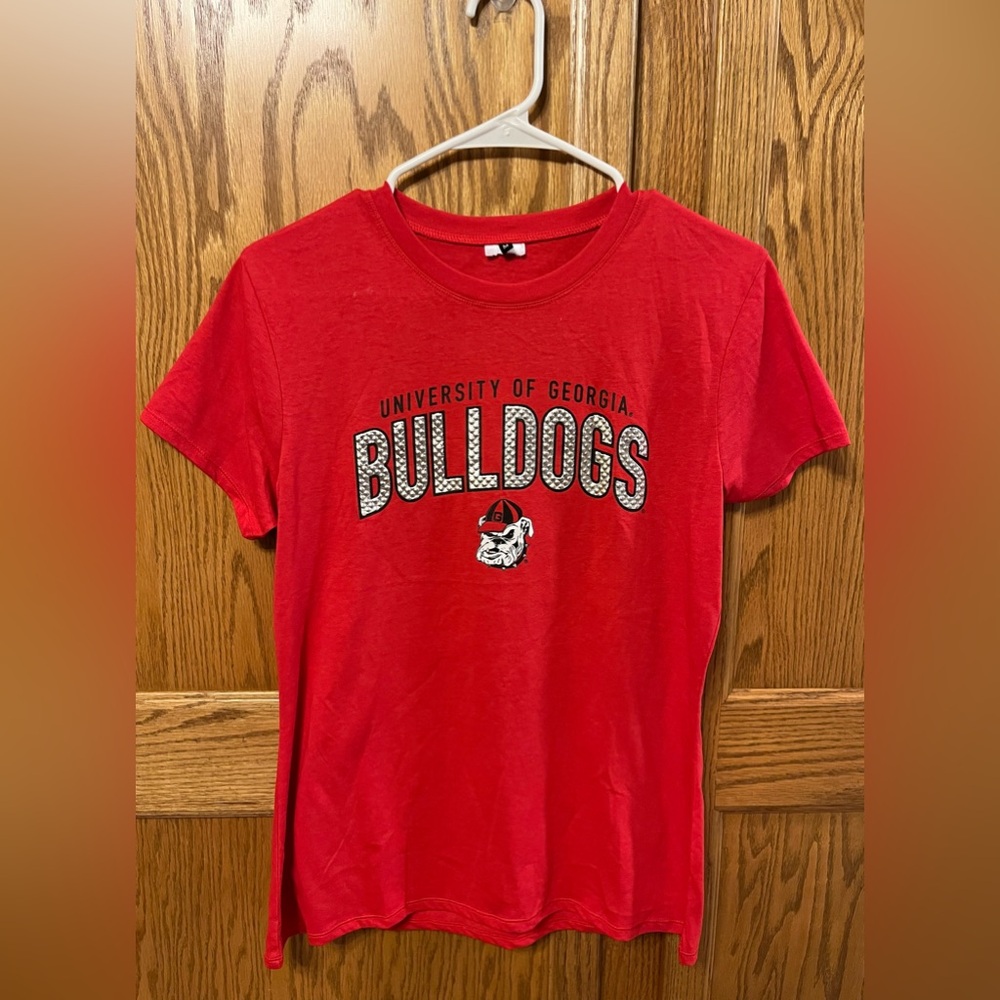 NWT Georgia Bulldogs Women’s Shirt Size Medium
